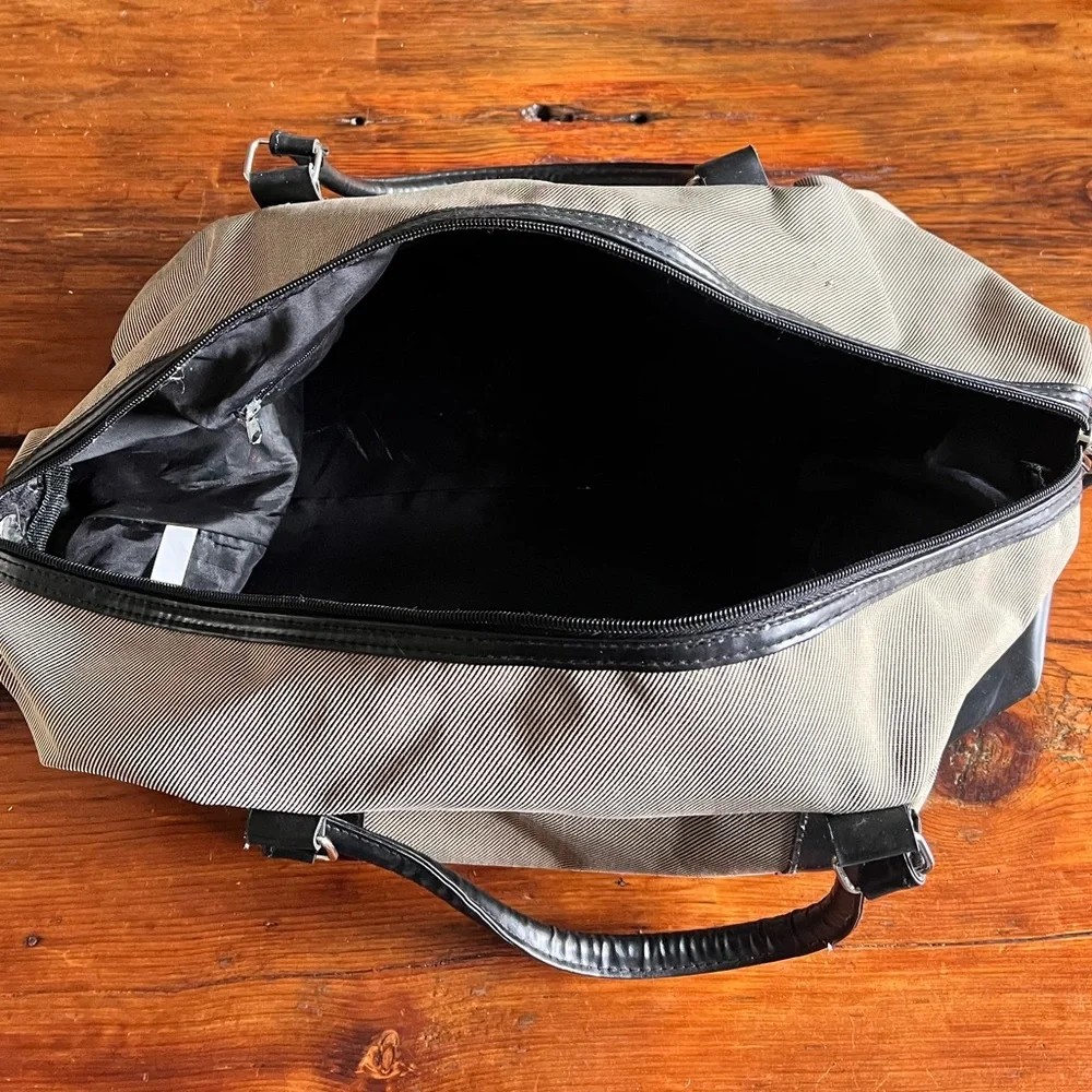 Elegant Black and Tan Men's Duffel Bag